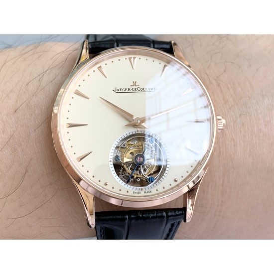ジャガー ルクルト マスターコントロール 1662451シリーズ*Cal.798 自動巻きトゥールビヨン*パワーリザーブ（動力貯蔵）：45時間 *ストラップ*イタリアン・レザー（本革）*風防 サファイアクリスタルガラス *防水性能*3気圧（30メートル相当）*ケース径*42mm *ケース厚さ*13mm *バックルタイプ*デプロイアント（折り畳み式）*洗練されたトゥールビヨンの美しさをマスターコントロールシリーズの伝統に融合*